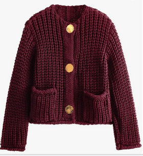 Elegant Oversized Strikjakke med Knapper og Lommer