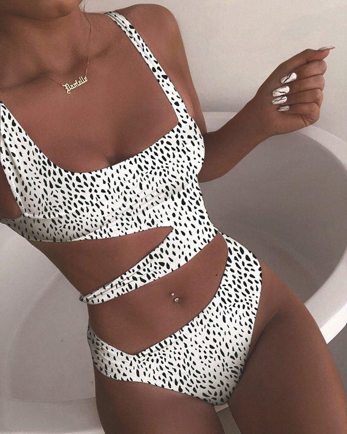 Monokini med push-up-effekt för sommaren