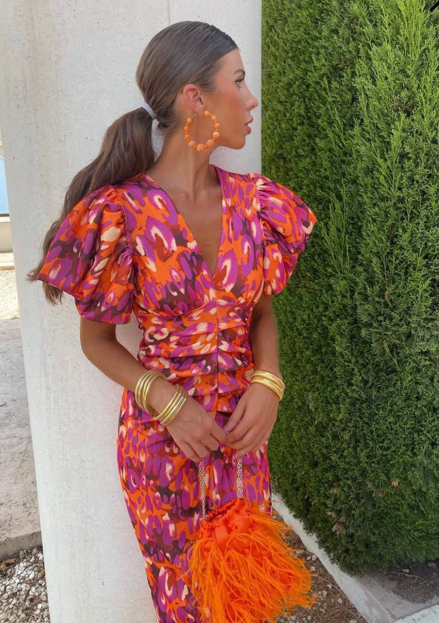 Selena | Elegant Midikjol för Oförglömliga Stunder