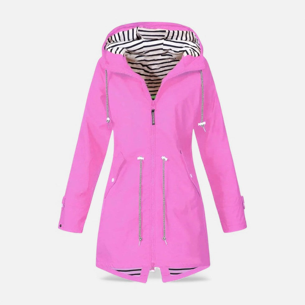 Vejrbestandig kvindejakke til overgangsårstider og daglig brug