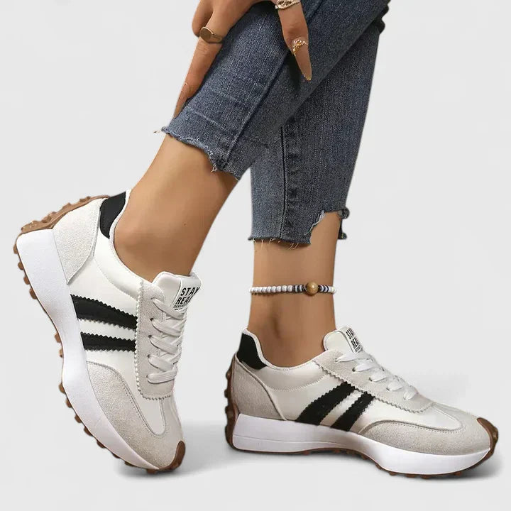 Sofia | Trendiga Sneakers för Vårens Äventyr