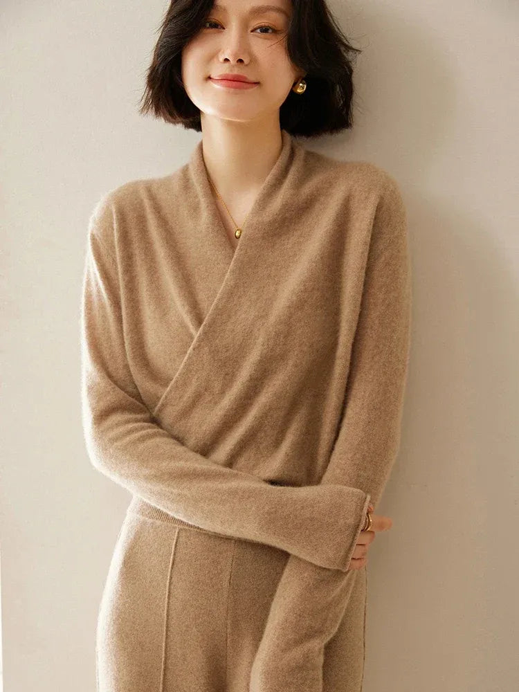 Cashmere wrap sweater med V-hals