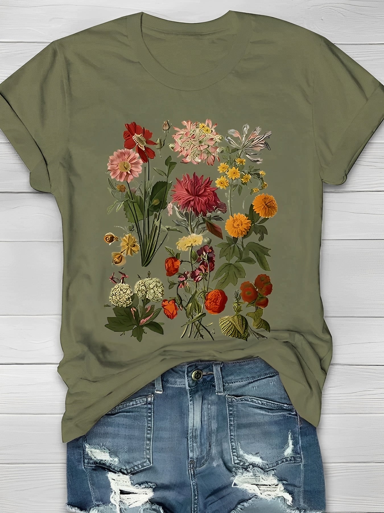 Floralis - Trendigt T-shirt med Blommig Design för Kvinnor