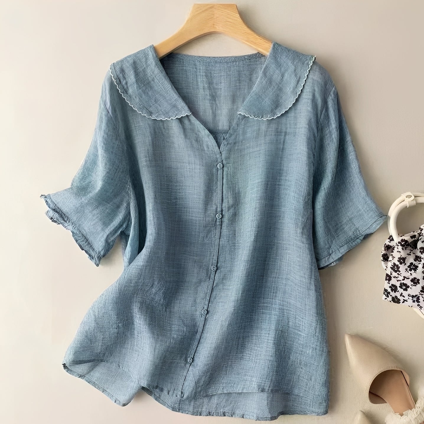 Evelina - Elegant och avslappnad blus för kvinnor