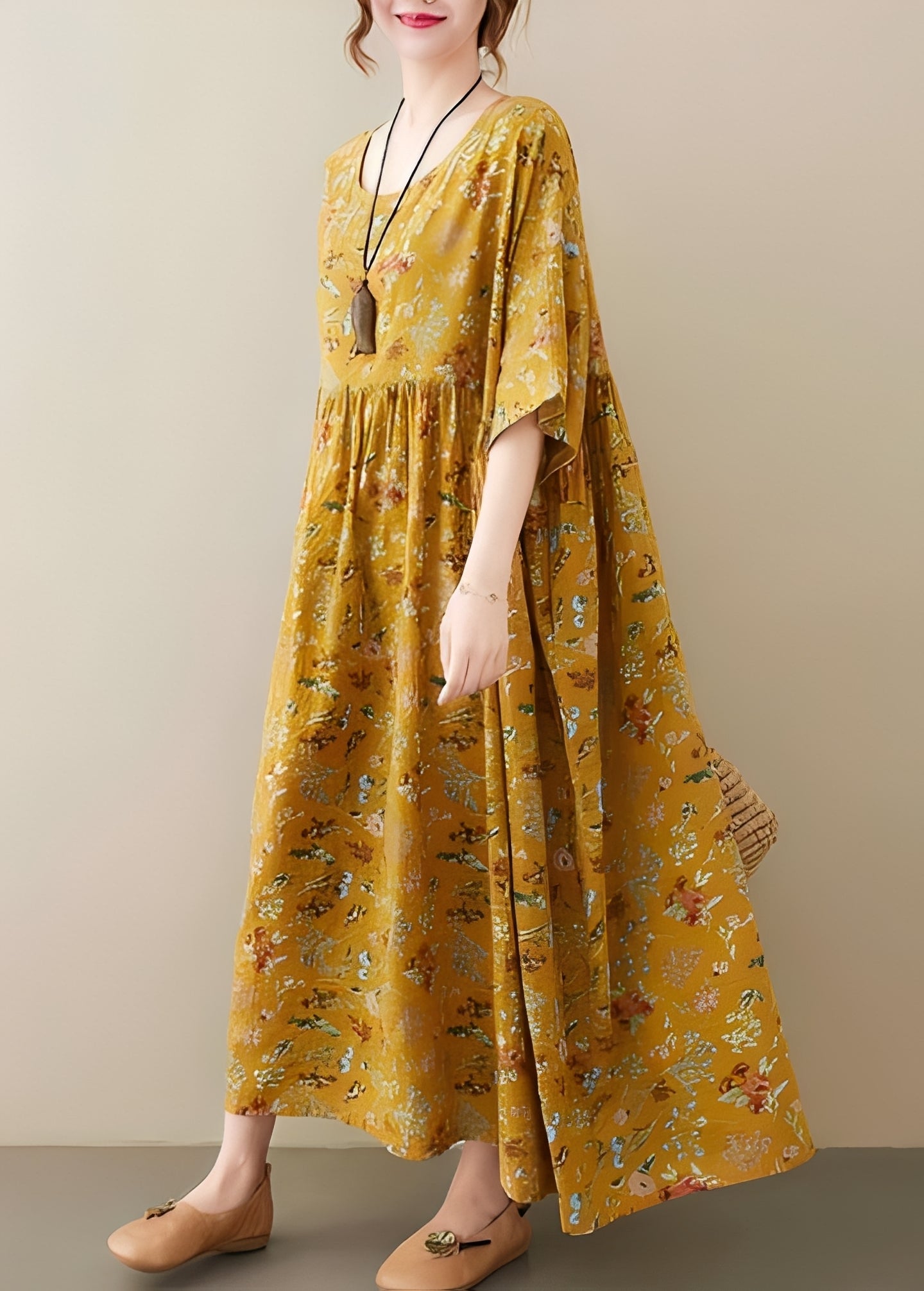 Livia - Eleganta klänningen med lätt och ledig silhuett