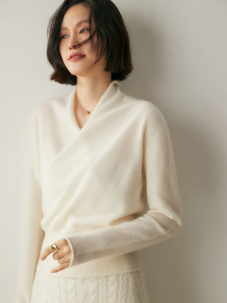 Cashmere wrap sweater med V-hals