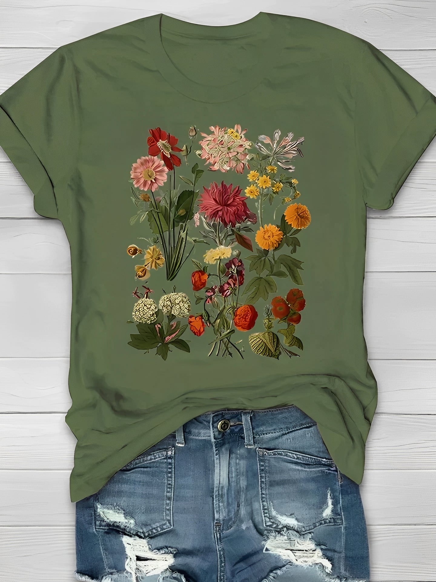 Floralis - Trendigt T-shirt med Blommig Design för Kvinnor