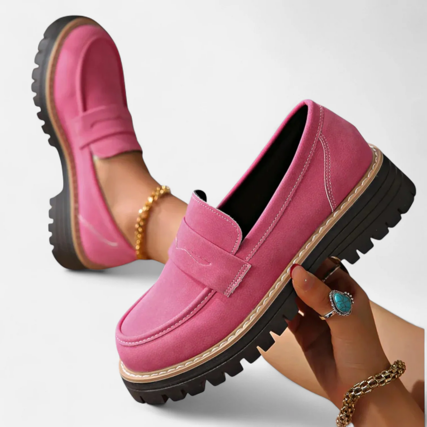 Svala | Eleganta Loafer med Distinkt Sula
