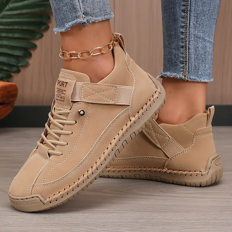 Sneakers för damer med snörning och ortopediskt stöd