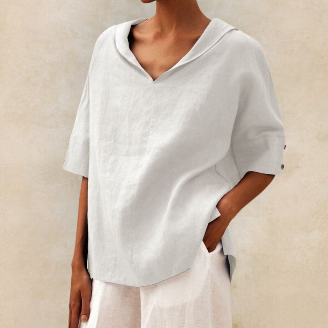 Sofia – Chic Blus med V-Hals och Stilrent Uttryck