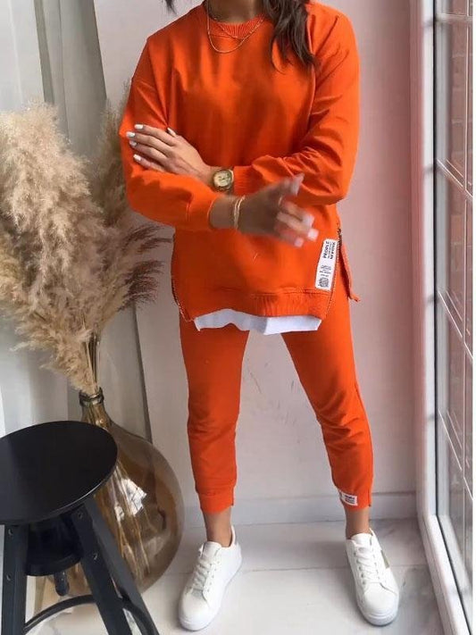 Snyggt sweatsæt med trendig oversized tröja och bekväma byxor