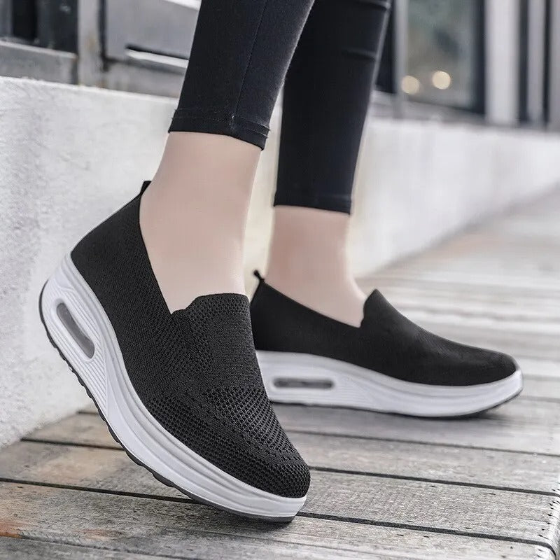 Luftiga Sneakers för Kvinnor – Stil och Komfort i Varje Steg