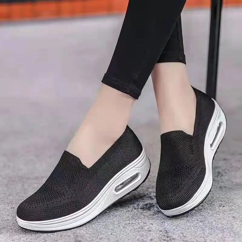 Luftiga Sneakers för Kvinnor – Stil och Komfort i Varje Steg