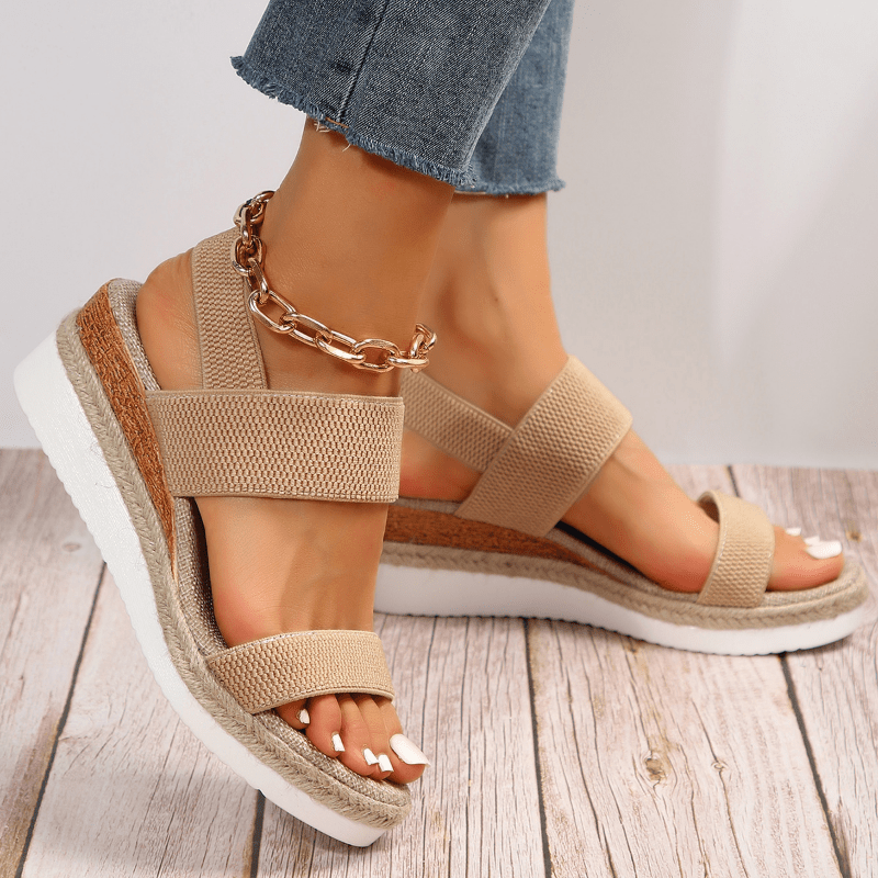 Luna | Eleganta Sandaler med Kryssade Remmar