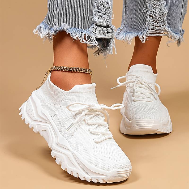 Ravina | Trendiga Damsneakers med Robust Sula