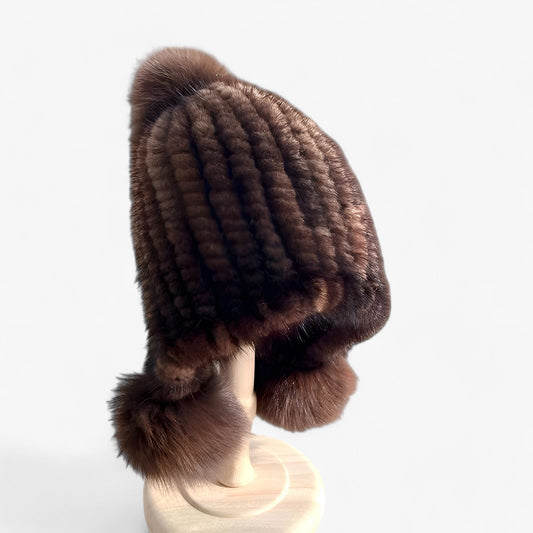 Minkpels Hue med Rævpels-Pompom – Eksklusiv Vintervarme