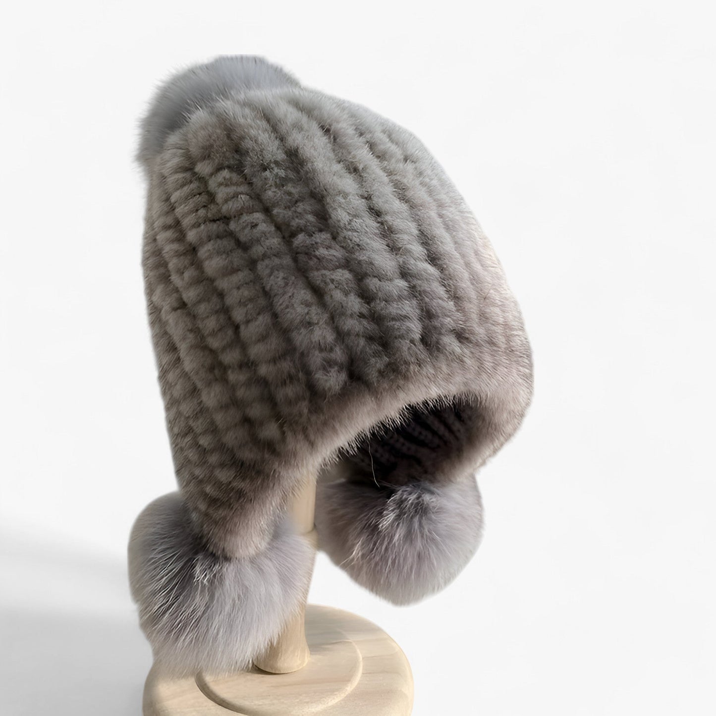 Minkpels Hue med Rævpels-Pompom – Eksklusiv Vintervarme