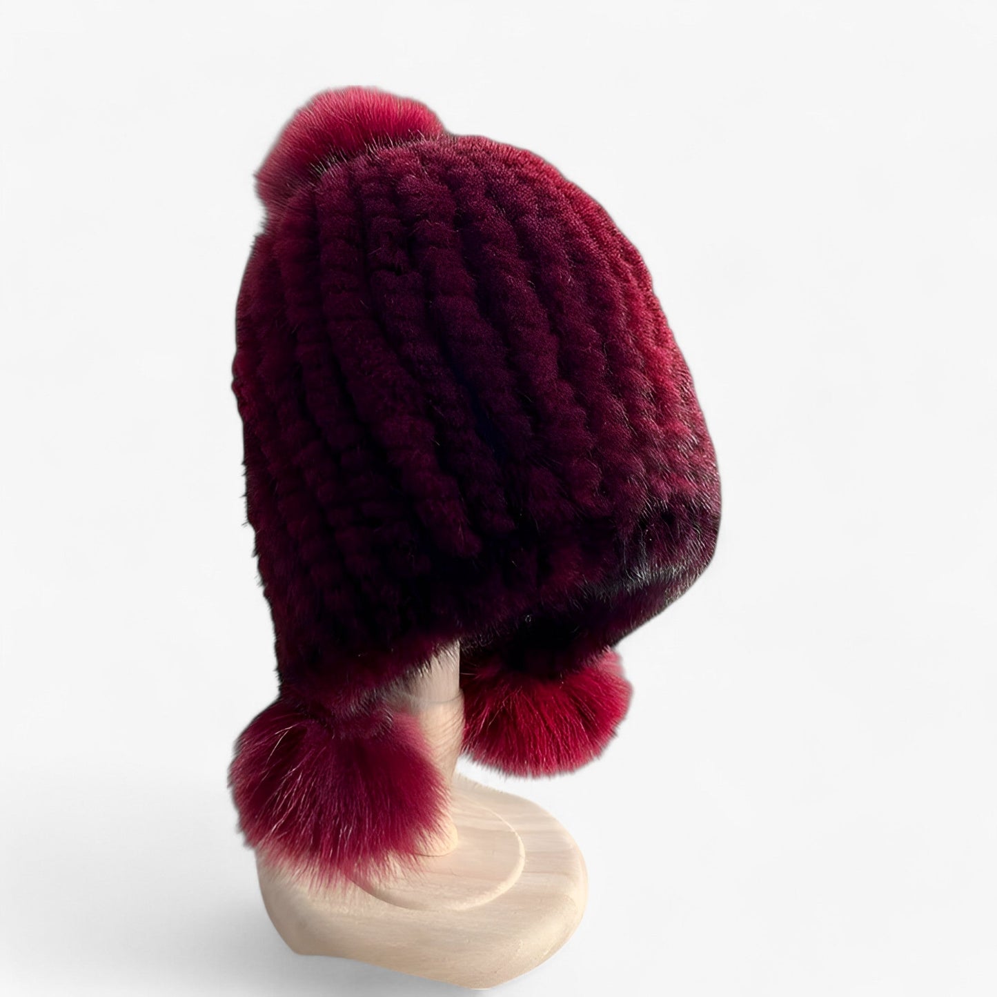 Minkpels Hue med Rævpels-Pompom – Eksklusiv Vintervarme