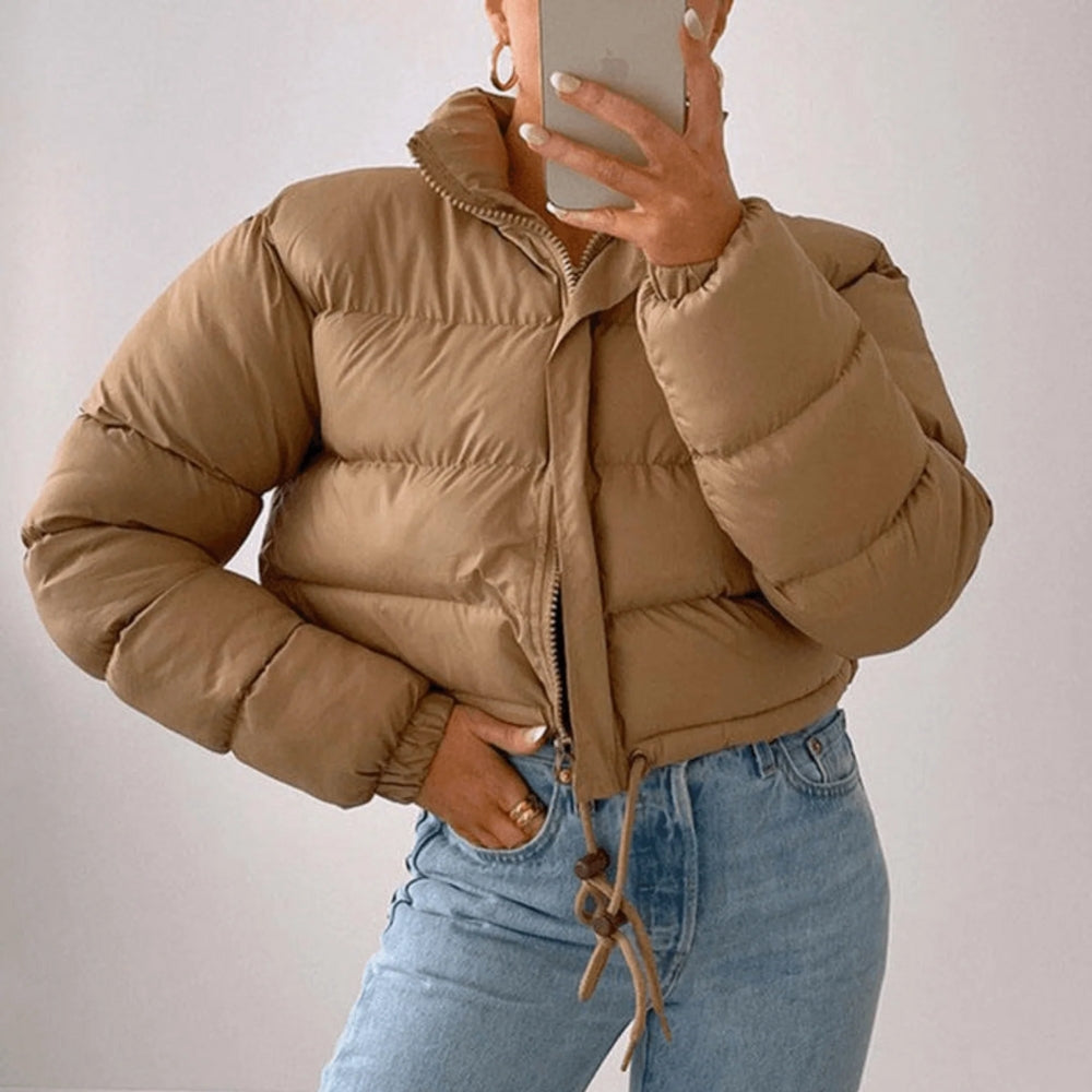 Stilfuld Lang Vinterjakke til Kvinder - Quilted Puffer med Justerbar Pasform