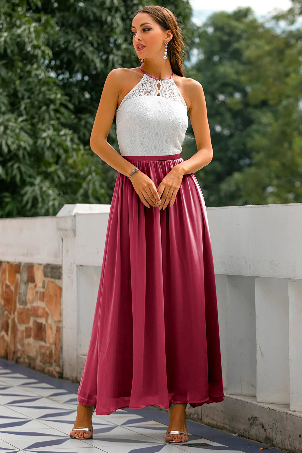 Elegant Halter Maxi Klänning för Festliga Tillfällen