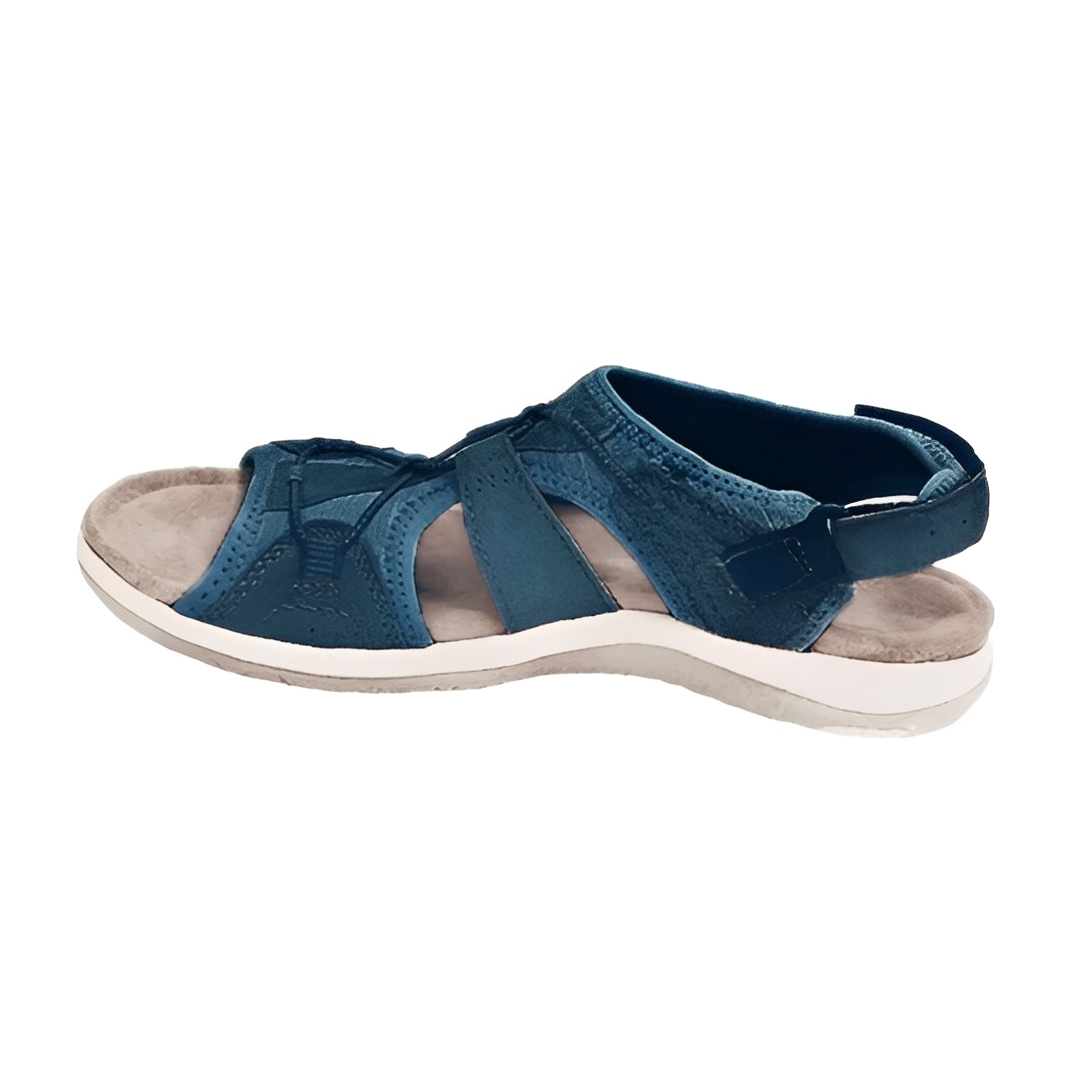 LuxeSole - Eleganta Sommersandaler för Den Moderna Kvinna