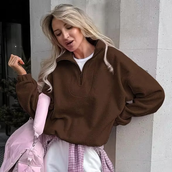 Feminint Sweatshirt med Hætte i Blush Toner