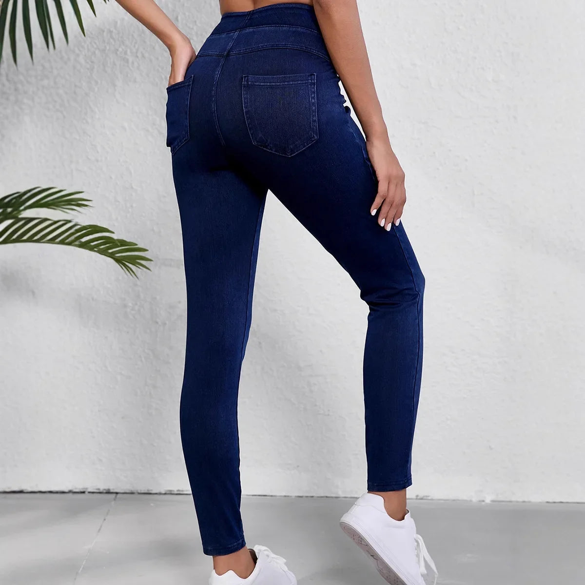 Elsa | Trendiga Jeans för kvinnor med hög midja och smal passform